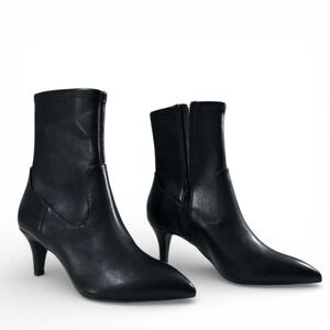 Dolce Vita Alexis Black Pointed Toe Kitten Heel Ankle Boots Size 7 NIB